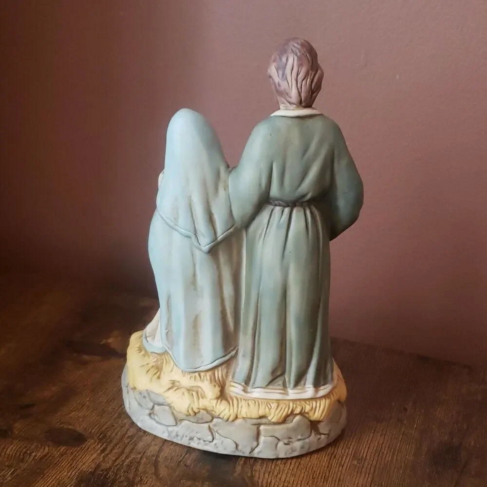 Midwest Importers Porcelain Nativity Music Box Plays Silent Night Christmas